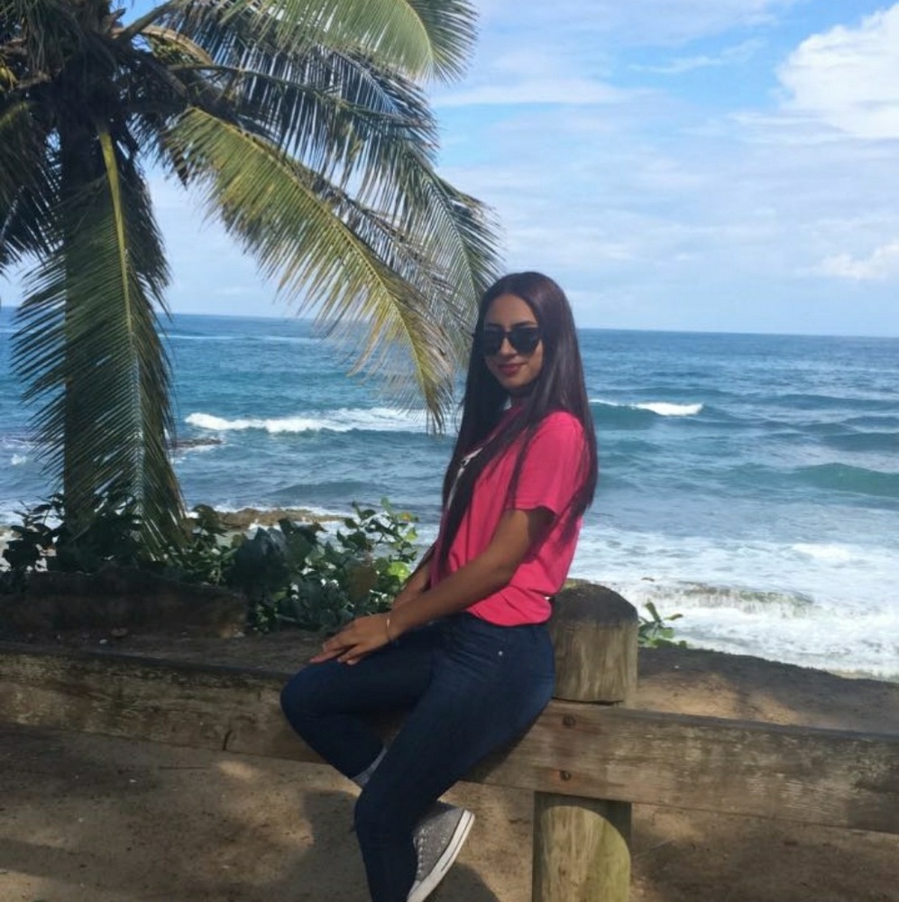 Meet your Posher, Yairy